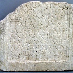 Nijmegen, Inscription mentioning three relatives in X Gemina