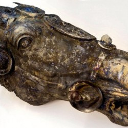 Waldgirmes, Statue of a horseman, horsehead