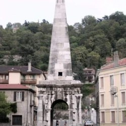 Vienne, "la Pyramide"