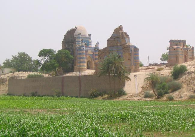 Uch, Mausoleum of Bibi Jawindi