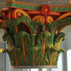 Xanten CUT, Harbor Temple, Composite capital (reconstruction)
