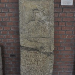 Sirmium, Inscription of Samminus, carrier of the imperial images of VIII Augusta