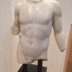 Antinoüs