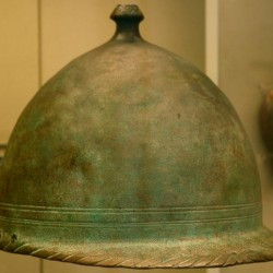 Roman helmet from the age of the Punic Wars