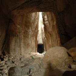 Seleucia in Pieria, Tunnel, Inside