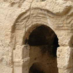 Seleucia in Pieria, Beșikli Mausoleum, One of the arches