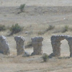 Satala, Remains of an aqueduct