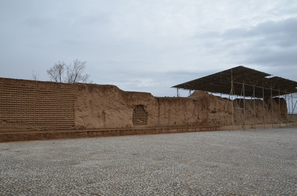 Tus, Wall (in its present form Seljuk)