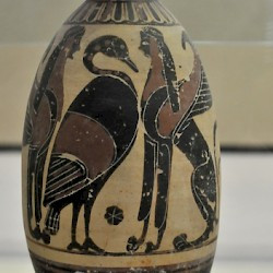 Syracuse, Olpe with sphinxes and a bird (Leontini Painter)
