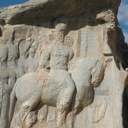 Naqš-e Rajab, Equestrian relief of Shapur I, king