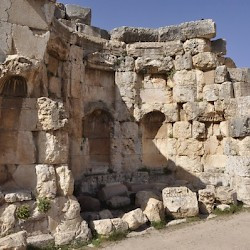 Baalbek, Temple of Jupiter, Great Court, North portico