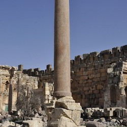 Baalbek, temple of Jupiter, Great Court, Southern column