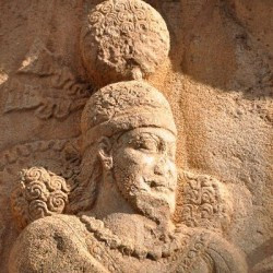 Taq-e Bostan, Investiture relief of Shapur II, detail: Shapur