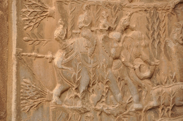 Taq-e Bostan, Large cave, Hunting scene: Elephant