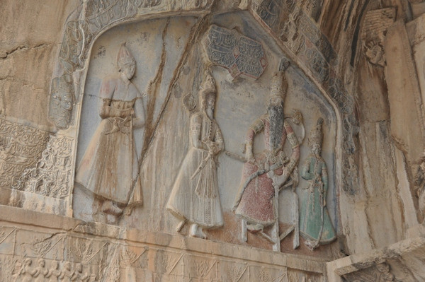 Taq-e Bostan, Large cave: relief added by Fath-Ali Shah Qajar