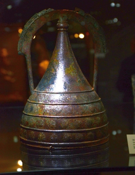 Urartian helmet with crest
