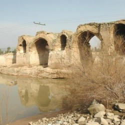 The Roman bridge at Shushtar