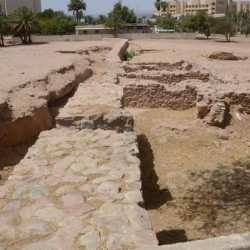 Ailana, Roman city wall