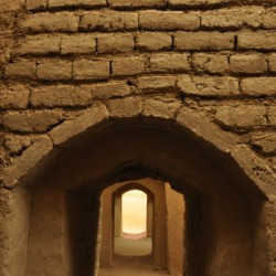 Tepe Nush-e Jan, Brickwork inside the fort