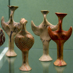 Rhodes, Mycenaean "phi" and "psi" figurines