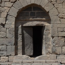 Qasr el-Azraq, South tower, Door