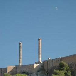 Edessa, Citadel, Two Roman columns
