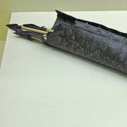 Urartian quiver and arrows