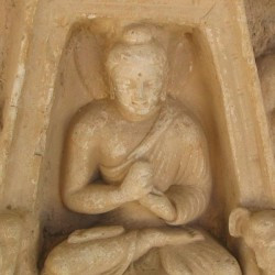 Jaulian, buddha