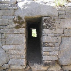 Sirsukh, wall, loophole