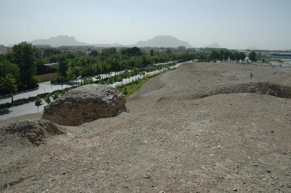 Gabae, Hill
