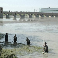 Isfahan, Sharestan bridge