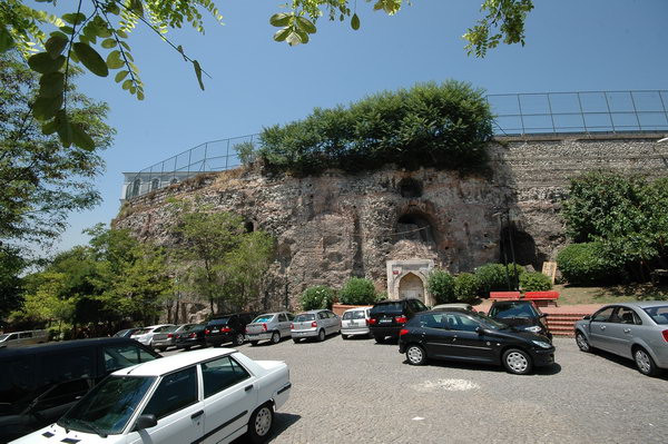 Hippodrome, Sphendone