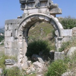Xanthus, Arch of Vespasian