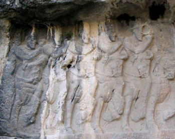 Bishapur, Relief 2, Cavalry (2)