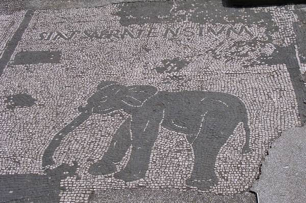 Ostia, Piazzale delle corporazioni: the traders between Ostia and Sabratha