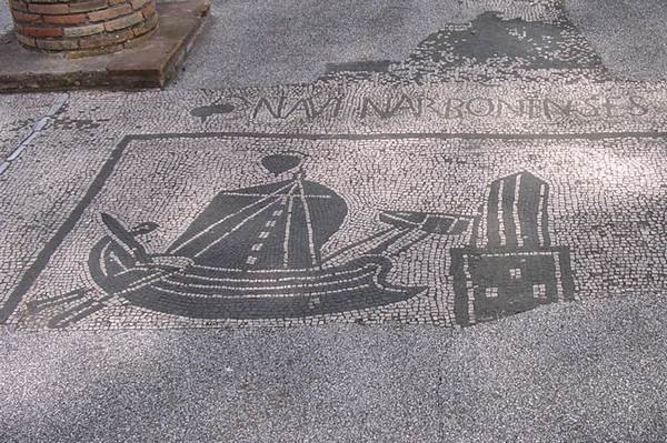 Ostia, Piazzale delle corporazioni: the traders between Ostia and Narbo