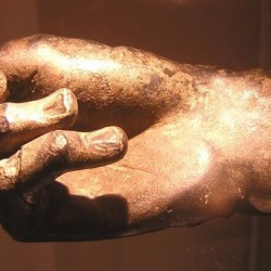 Voorburg, Hand of a bronze statue