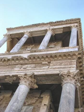 Augusta Emerita, Theater, stage