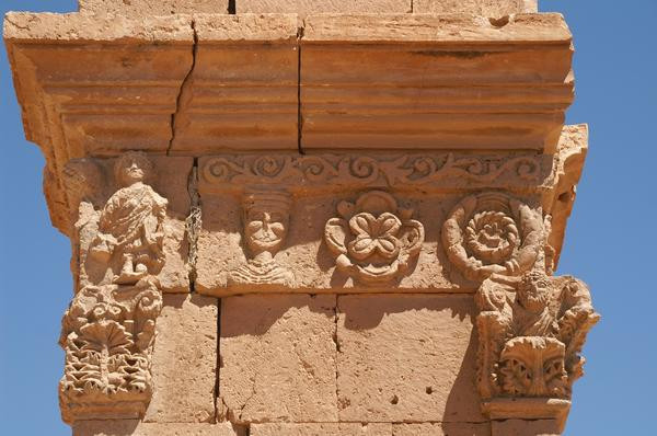 Ghirza, Mausoleum South A, decoration
