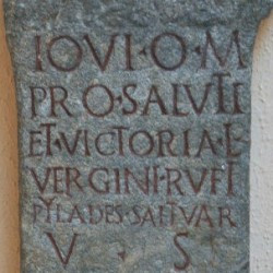 Valle Guidino, Dedication to Jupiter for the victory of Verginius Rufus