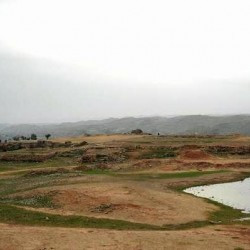 Masjid-e Solaiman, Approach from the north