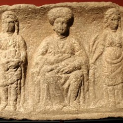Stuttgart-Zazenhausen, Three female deities