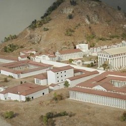 Olympia, Model