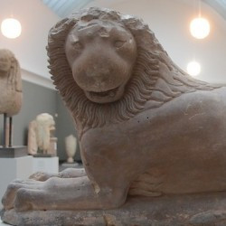 Corinth, Stone lion