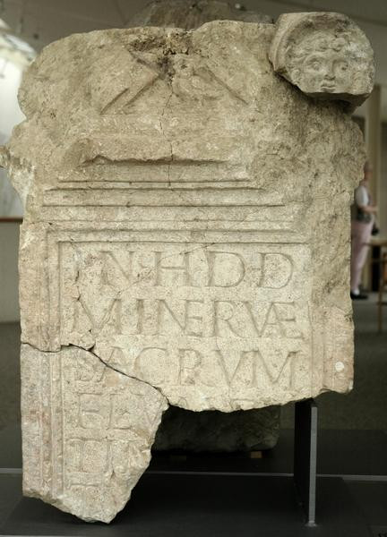 Aalen, Tombstone with Minerva's owl ()