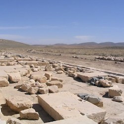 Pasargadae, Palace P, Portico