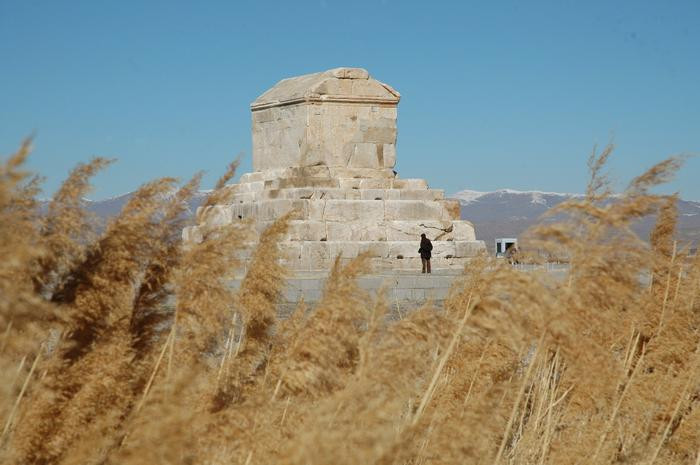 Psargadae, Tomb of Cyrus