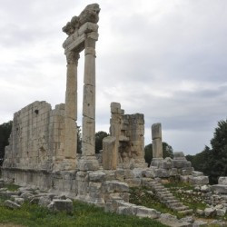 Ain Akrine, Temple 1