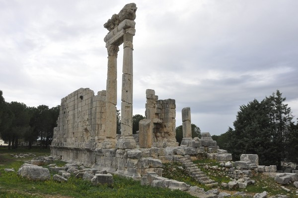Ain Akrine, Temple 1