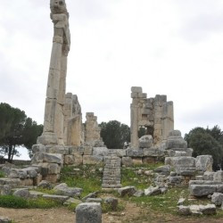 Ain Akrine, Temple 1
